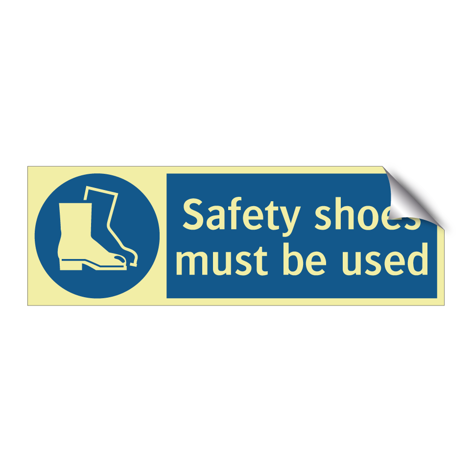 Safety shoes must be used