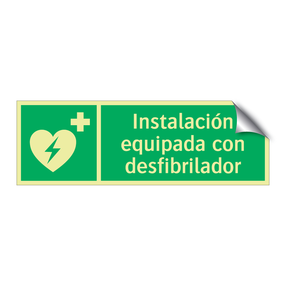 Instalación equipada con desfibrilador
