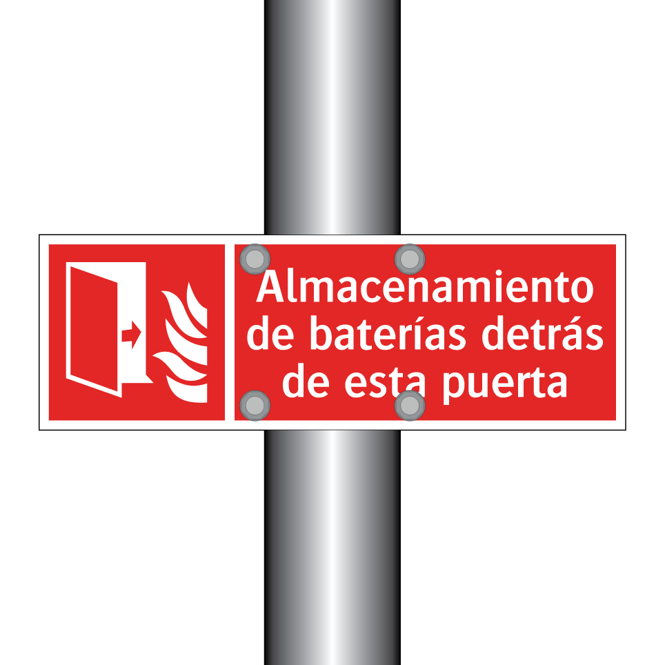 Almacenamiento de baterías detrás de esta puerta