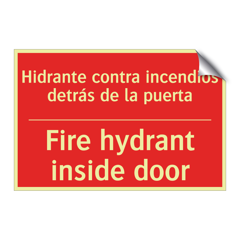 Hidrante contra incendios /.../ - Fire hydrant inside door
