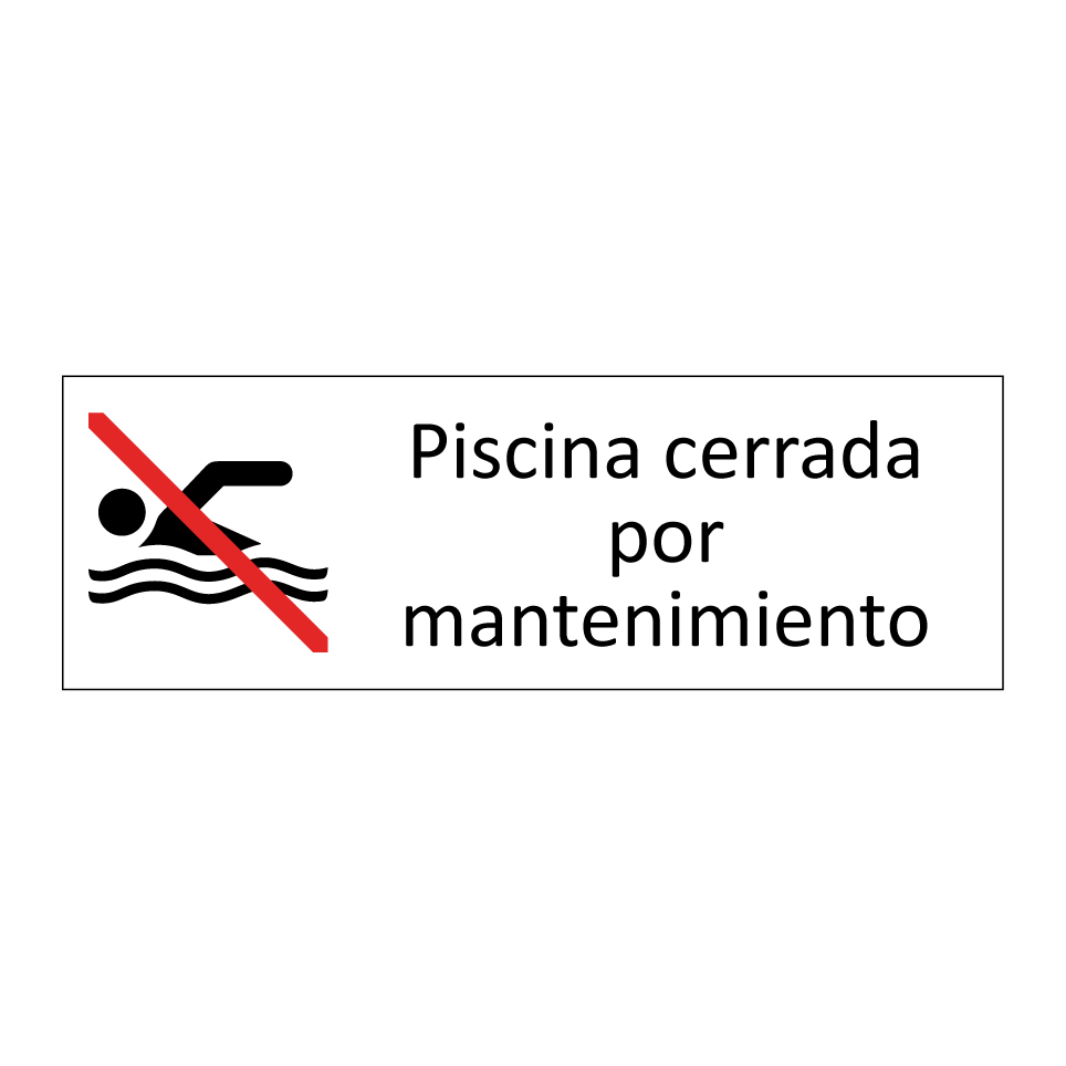 Piscina cerrada por mantenimiento