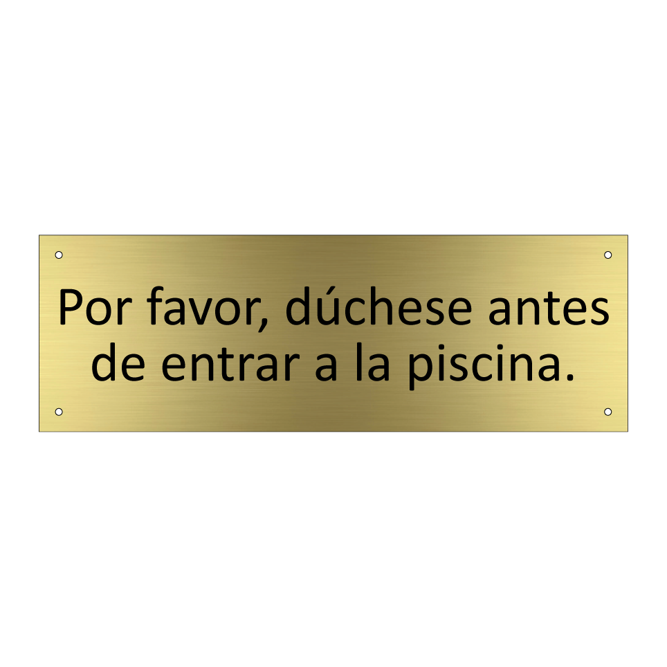 Por favor, dúchese antes de entrar a la piscina.