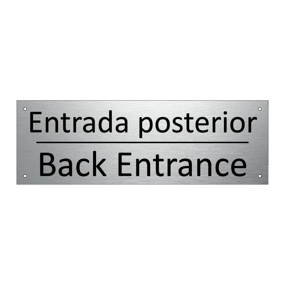 Entrada posterior - Back Entrance