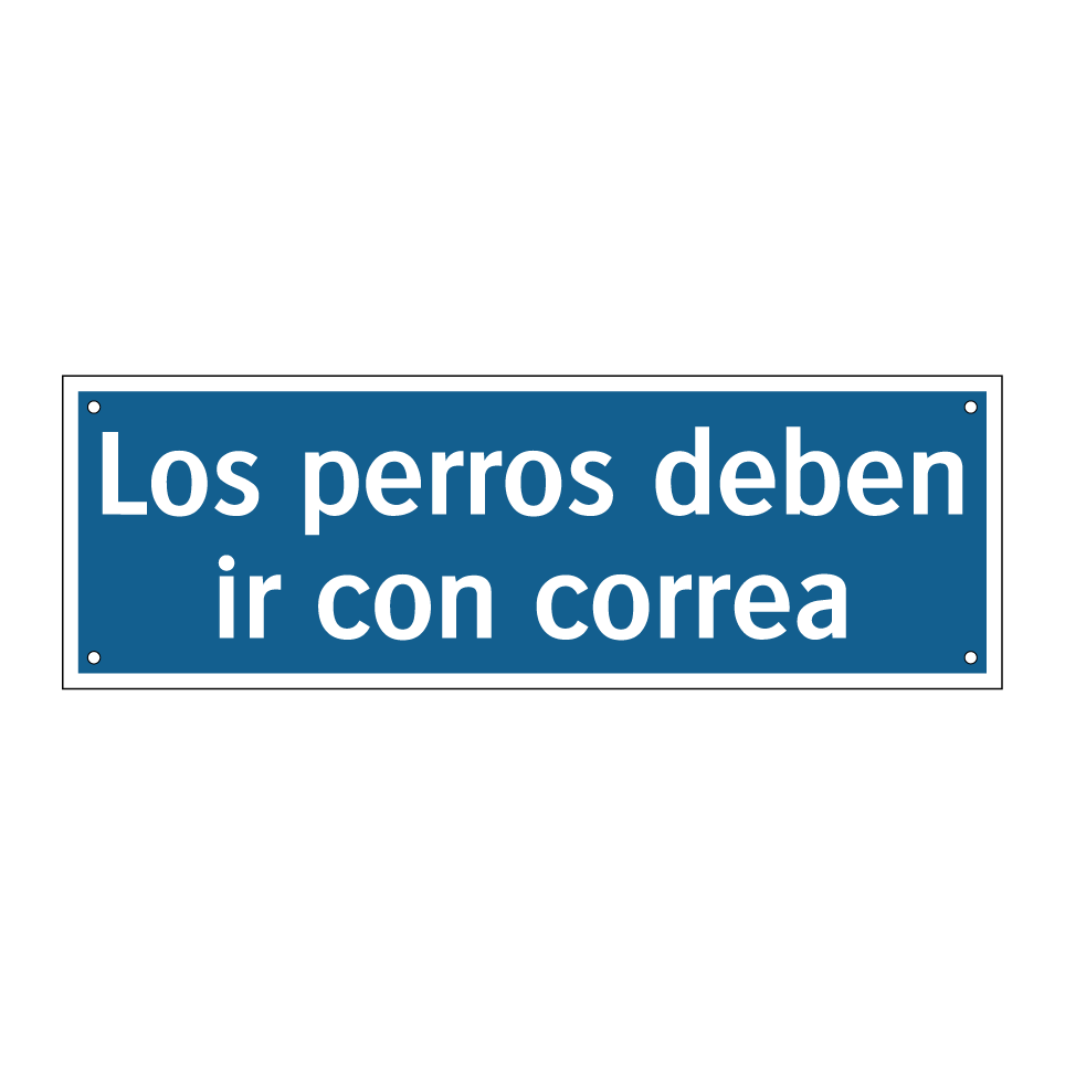Los perros deben ir con correa