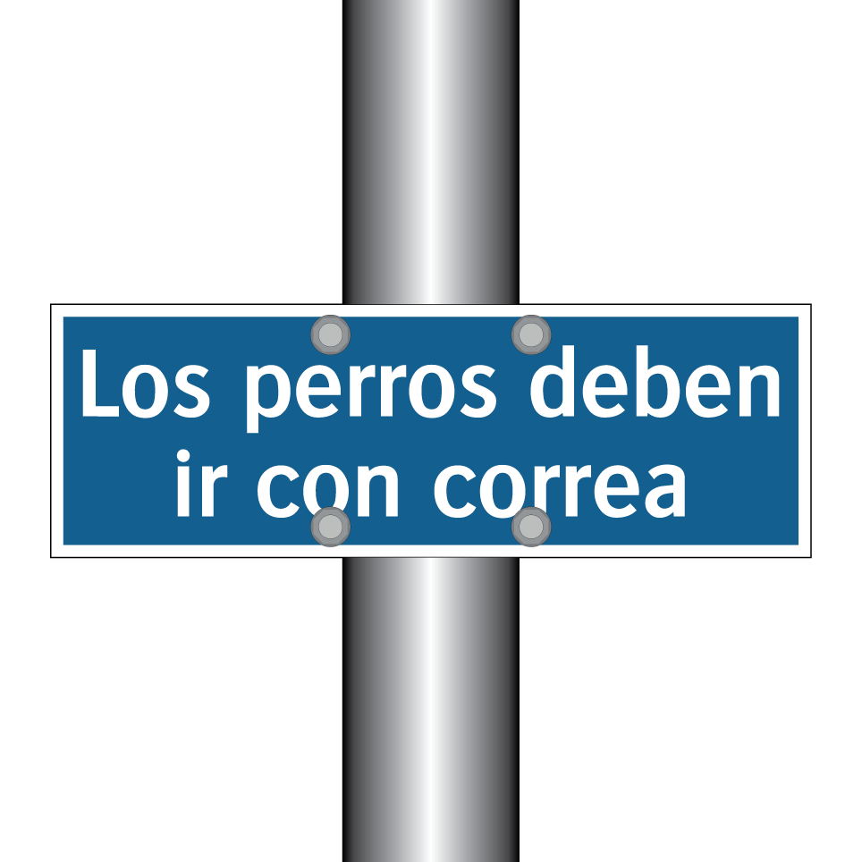 Los perros deben ir con correa