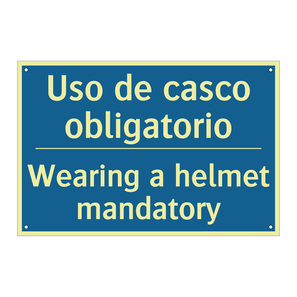 Uso de casco obligatorio - Wearing a helmet mandatory