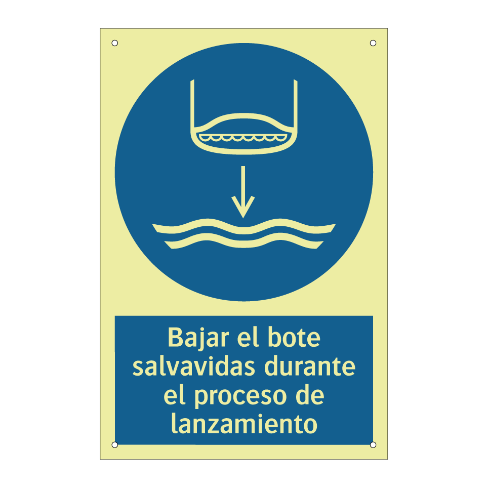 Bajar el bote salvavidas durante el proceso de lanzamiento