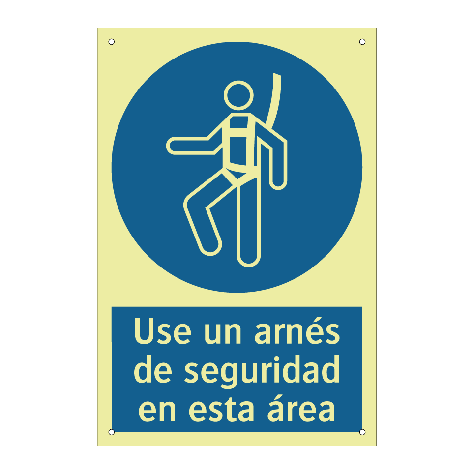 Use un arnés de seguridad en esta área