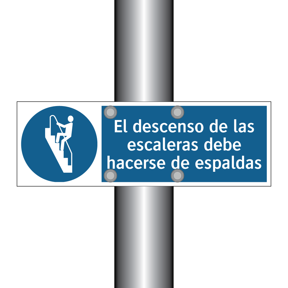 El descenso de las escaleras debe hacerse de espaldas