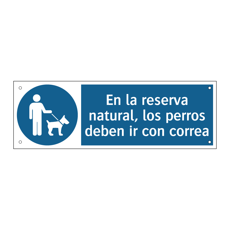 En la reserva natural, los perros deben ir con correa