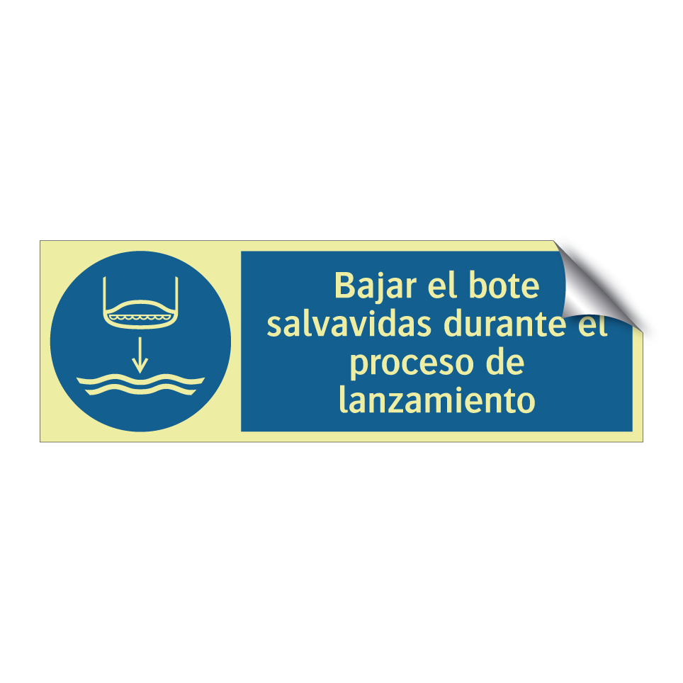 Bajar el bote salvavidas durante el proceso de lanzamiento