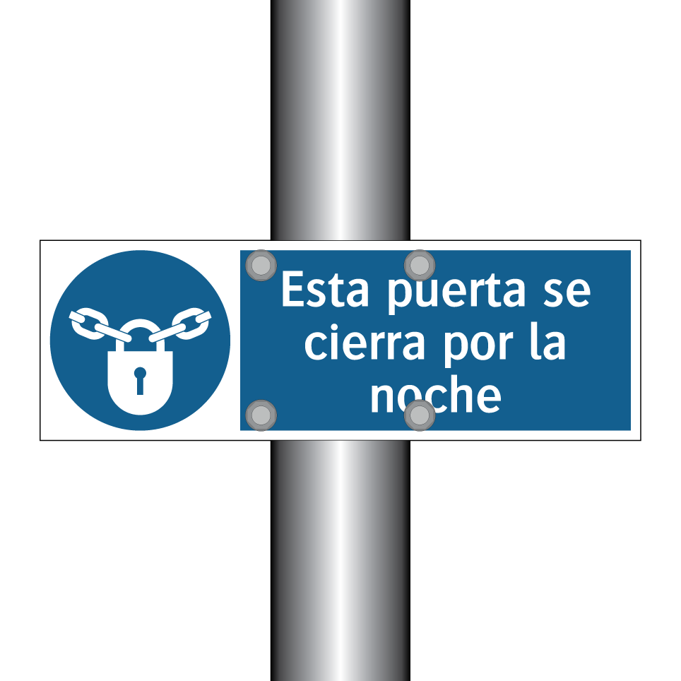 Esta puerta se cierra por la noche
