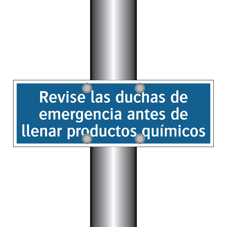 Revise las duchas de emergencia antes de llenar productos químicos