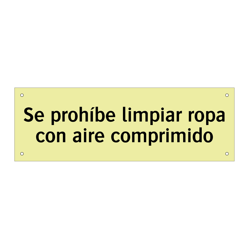 Se prohíbe limpiar ropa con aire comprimido