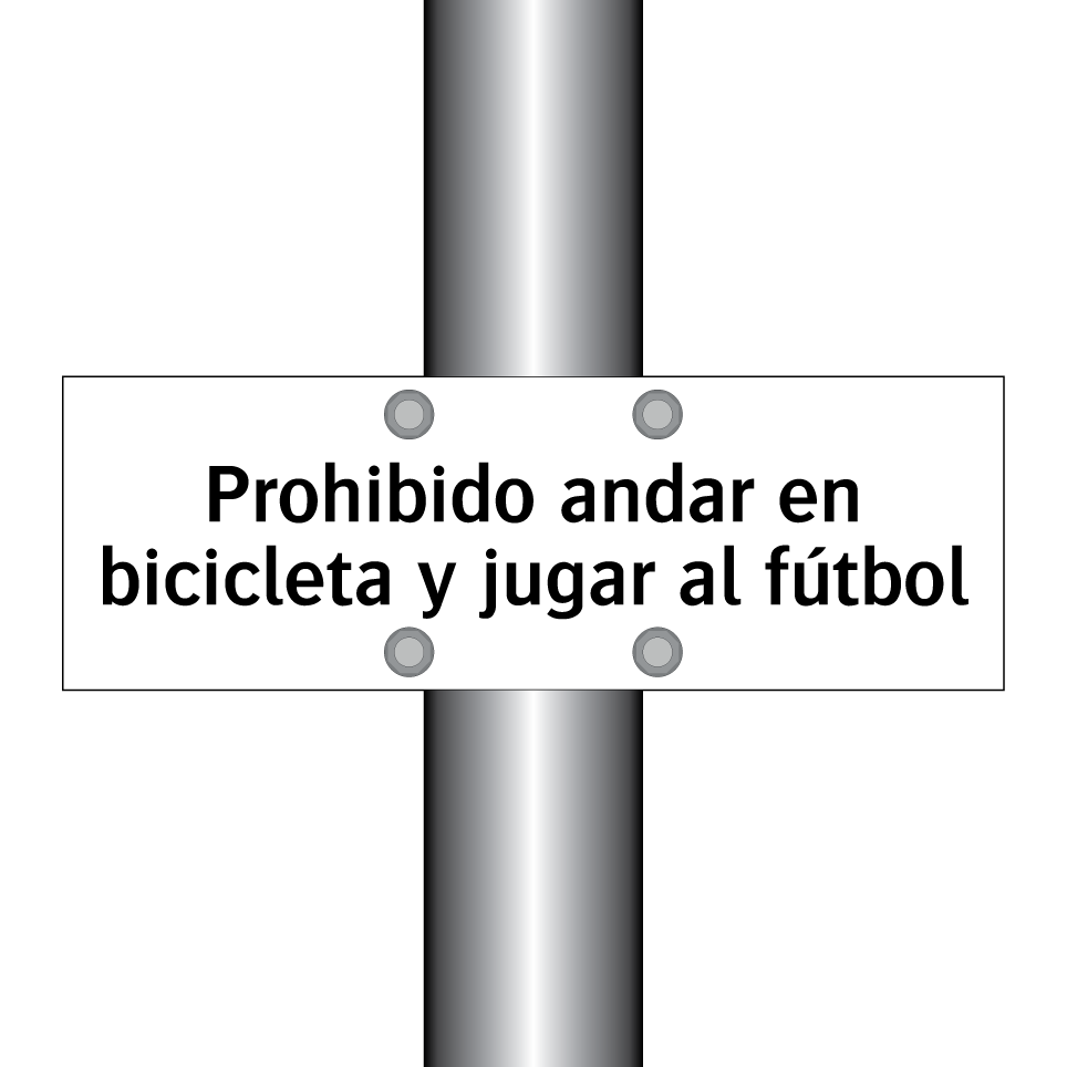 Prohibido andar en bicicleta y jugar al fútbol
