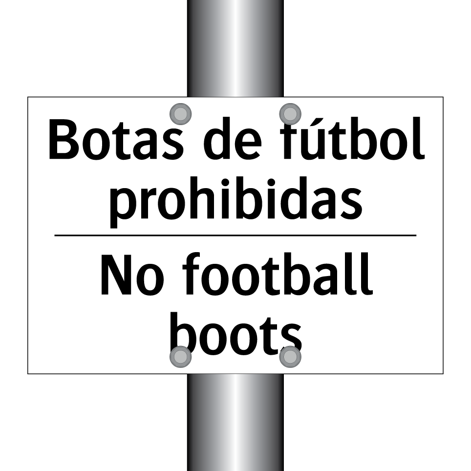 Botas de fútbol prohibidas - No football boots