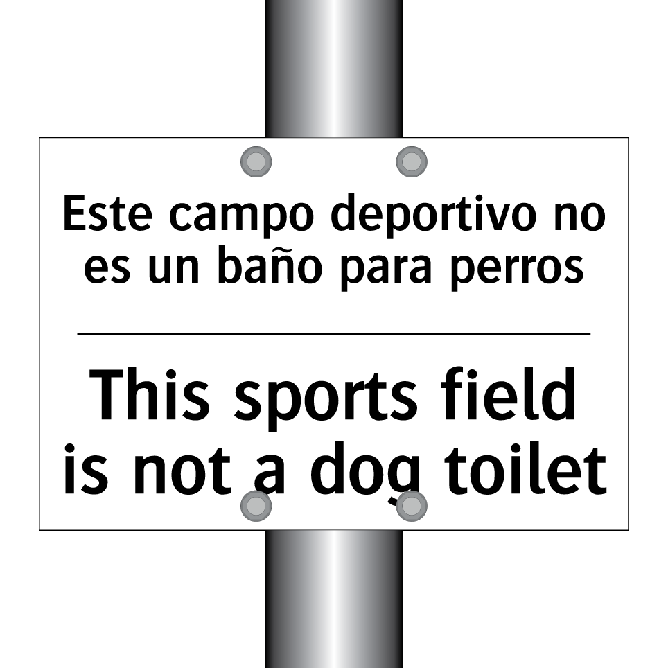 Este campo deportivo no es un baño para perros - This sports field is not a dog toilet