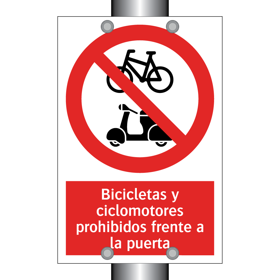 Bicicletas y ciclomotores prohibidos frente a la puerta