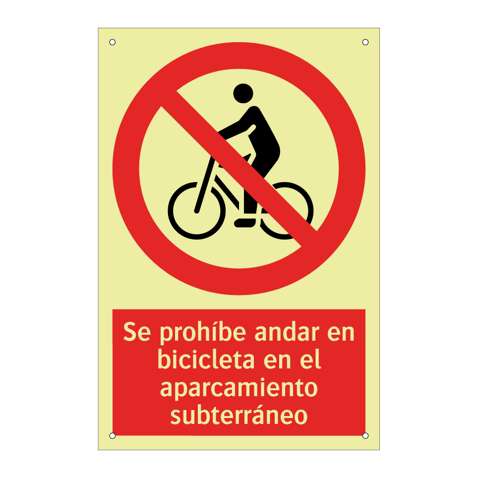 Se prohíbe andar en bicicleta en el aparcamiento subterráneo