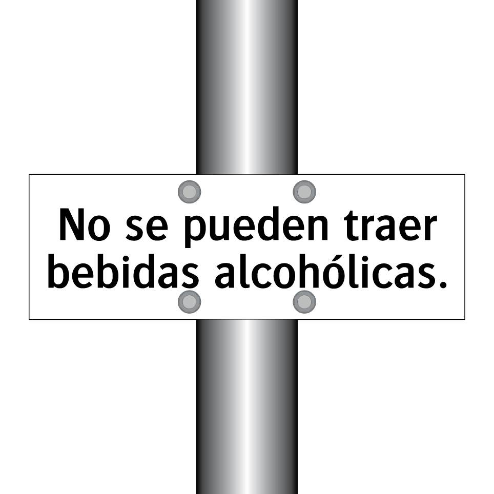No se pueden traer bebidas alcohólicas.