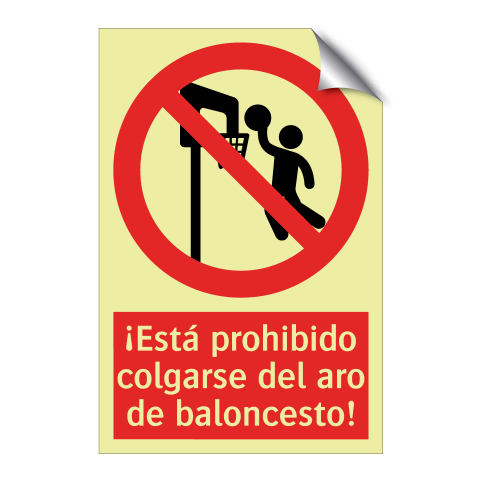 ¡Está prohibido colgarse del aro de baloncesto!
