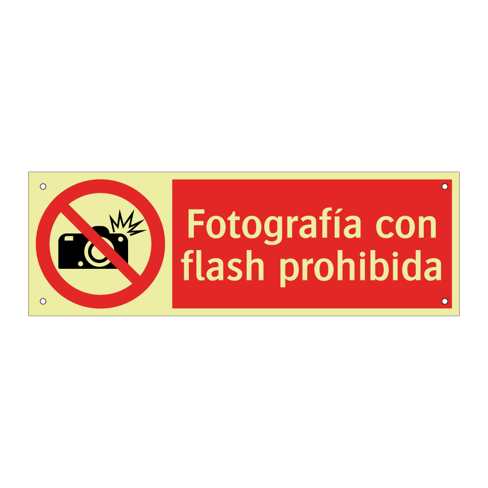 Fotografía con flash prohibida