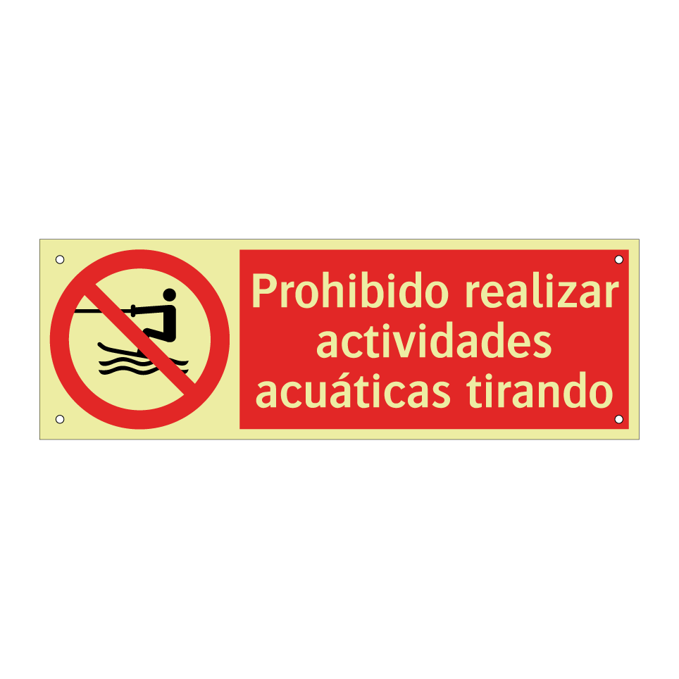 Prohibido realizar actividades acuáticas tirando