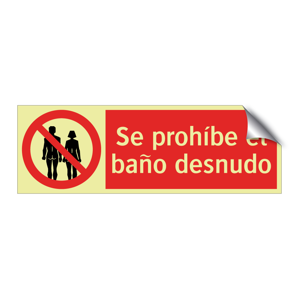 Se prohíbe el baño desnudo