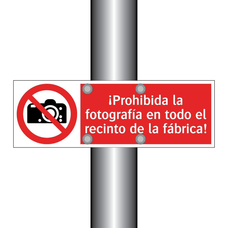 ¡Prohibida la fotografía en todo el recinto de la fábrica!