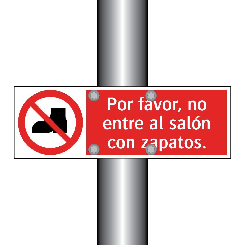 Por favor, no entre al salón con zapatos.