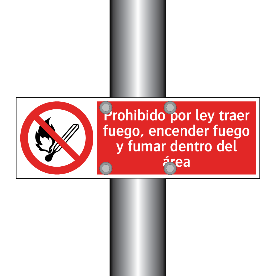 Prohibido por ley traer fuego, encender fuego y fumar dentro del área
