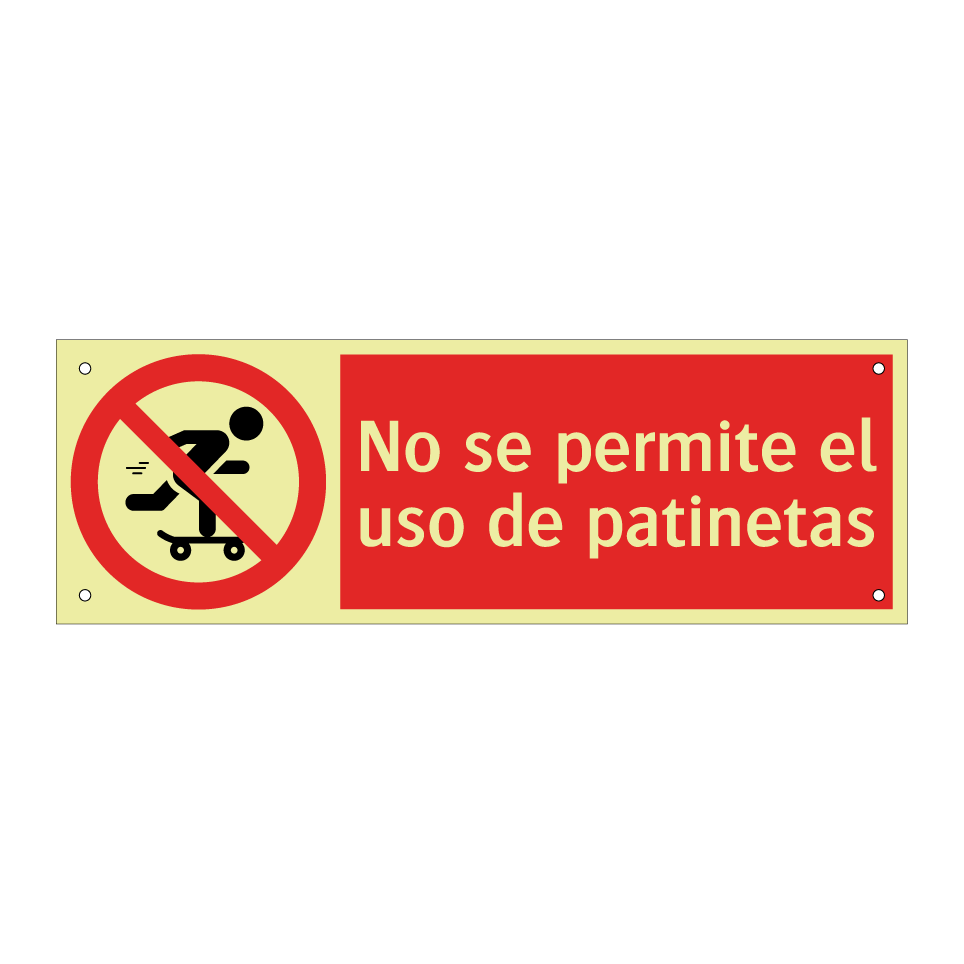 No se permite el uso de patinetas