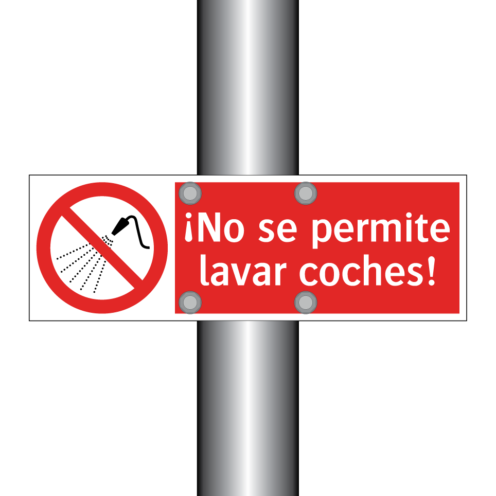 ¡No se permite lavar coches!
