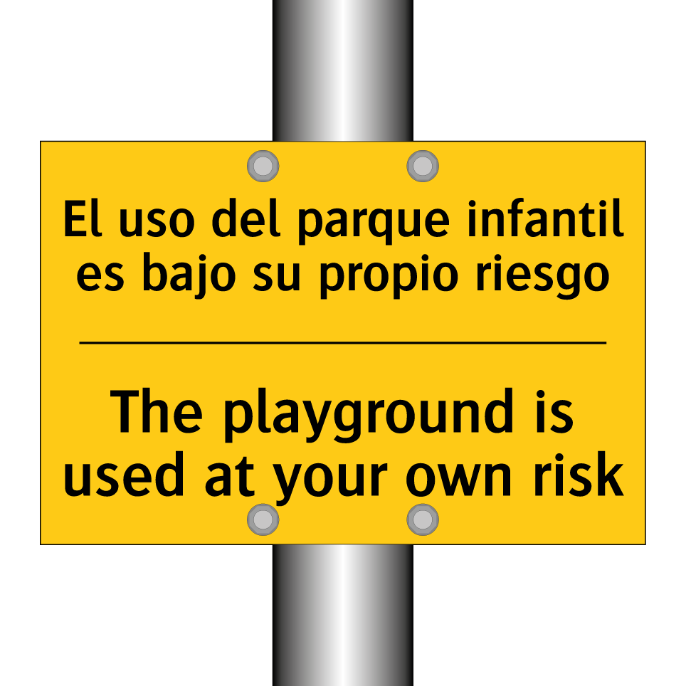 El uso del parque infantil es bajo su propio riesgo - The playground is used at your own risk