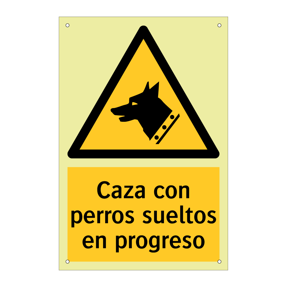 Caza con perros sueltos en progreso