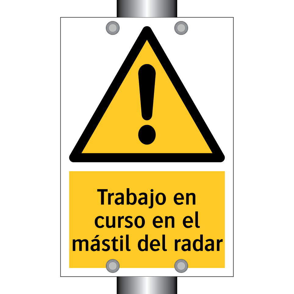 Trabajo en curso en el mástil del radar