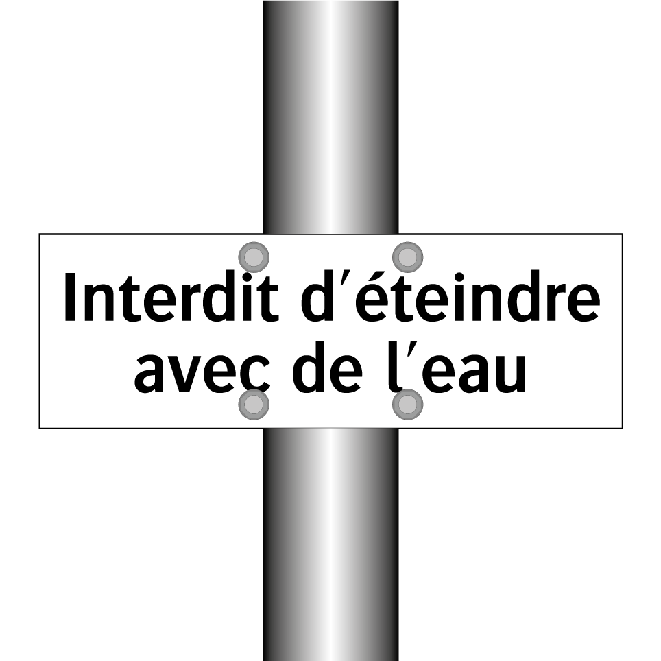 Interdit d'éteindre avec de l'eau