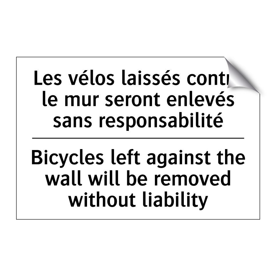 Les vélos laissés contre le mur /.../ - Bicycles left against the wall /.../
