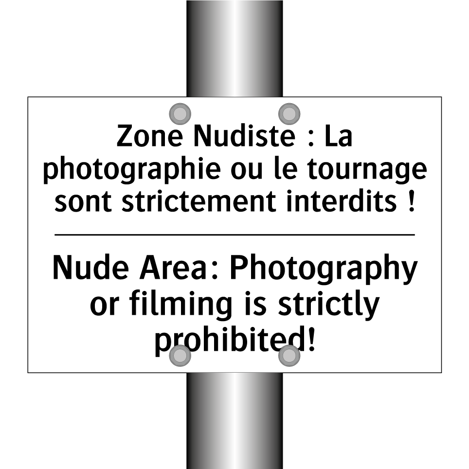 Zone Nudiste : La photographie /.../ - Nude Area: Photography or filming /.../