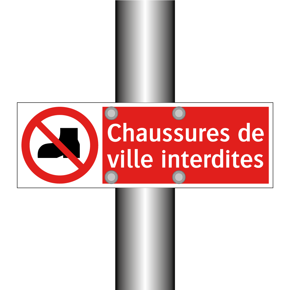 Chaussures de ville interdites