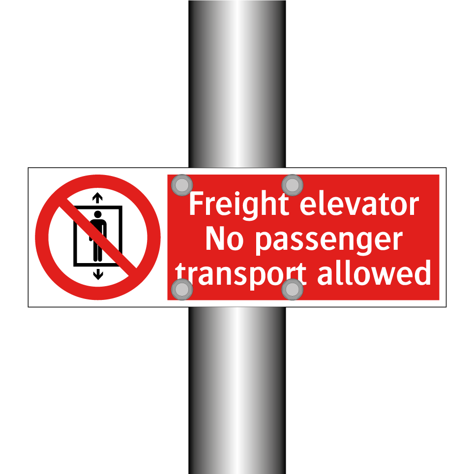 Freight elevator No passenger transport allowed