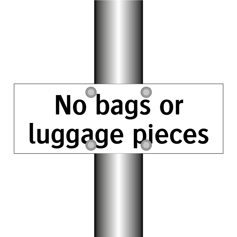 No bags or luggage pieces