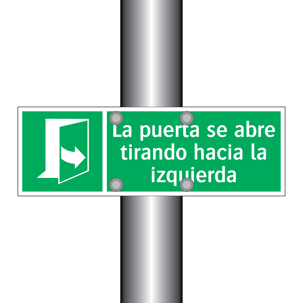 La puerta se abre tirando hacia la izquierda