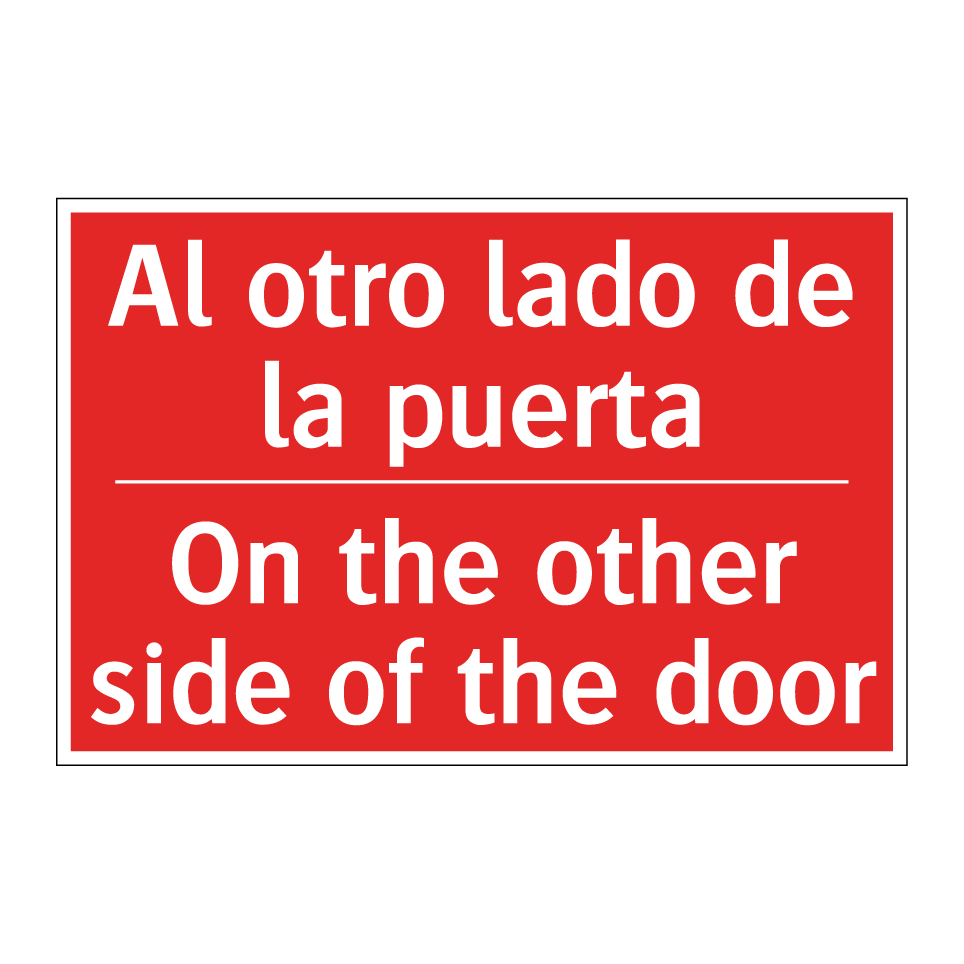 Al otro lado de la puerta - On the other side of the door