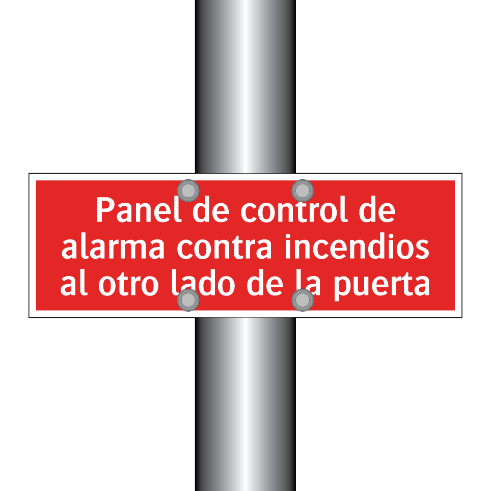Panel de control de alarma contra incendios al otro lado de la puerta