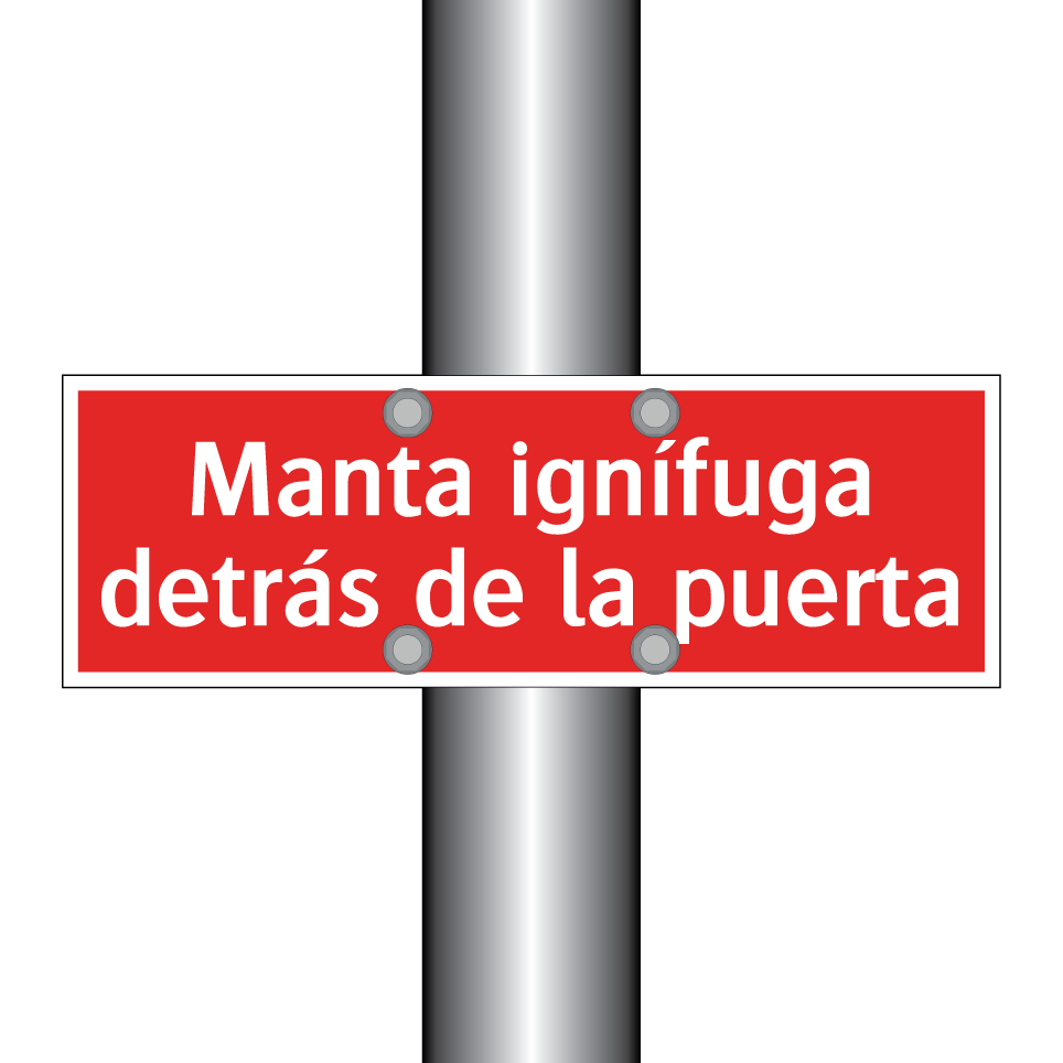 Manta ignífuga detrás de la puerta