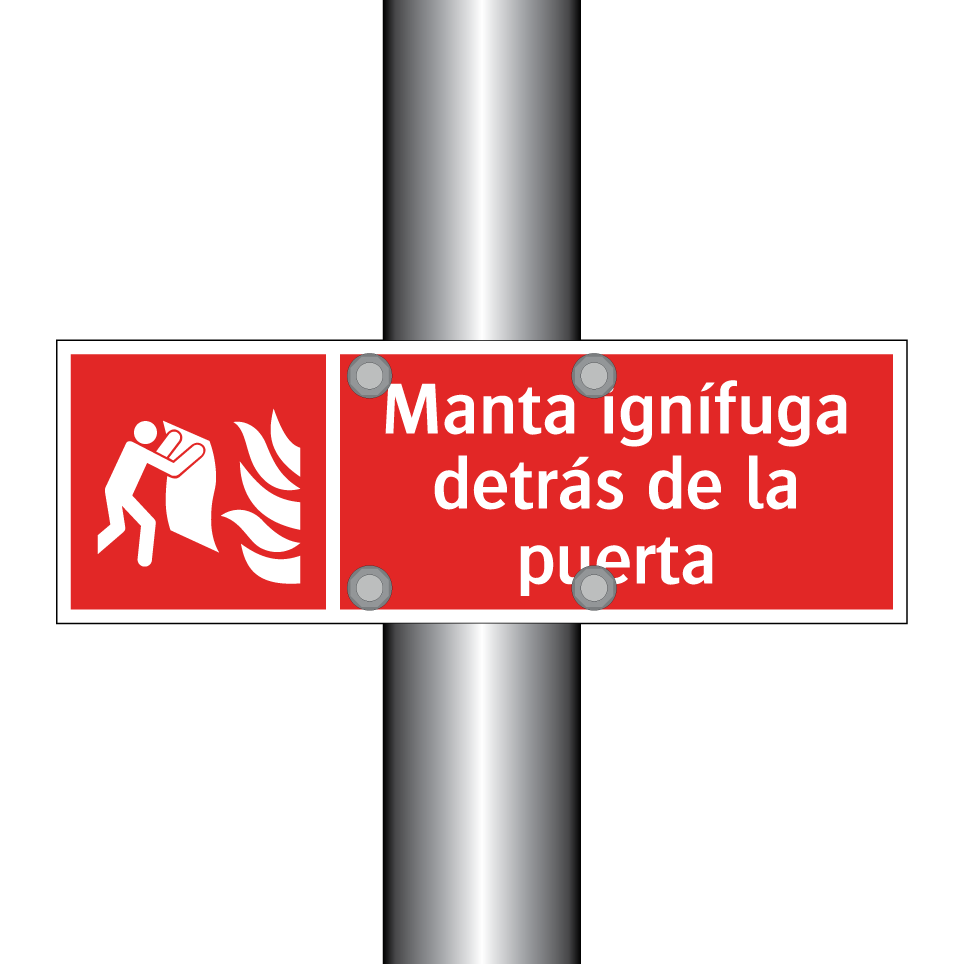 Manta ignífuga detrás de la puerta