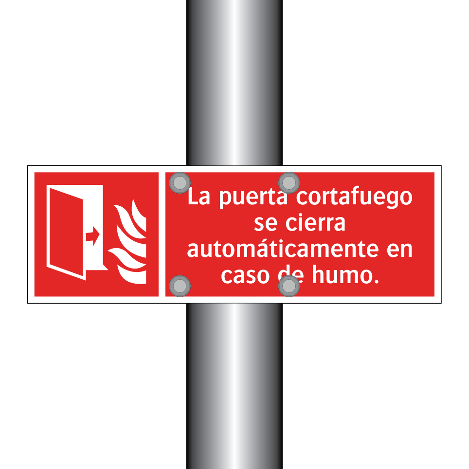 La puerta cortafuego se cierra automáticamente en caso de humo.