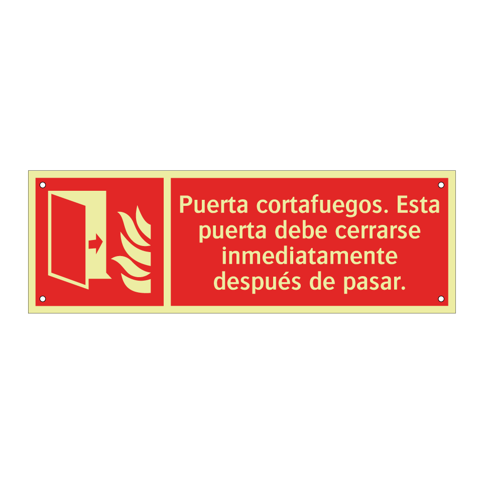Puerta cortafuegos. Esta puerta debe cerrarse inmediatamente después de pasar.