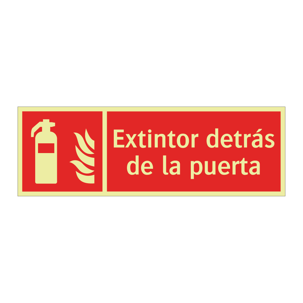 Extintor detrás de la puerta